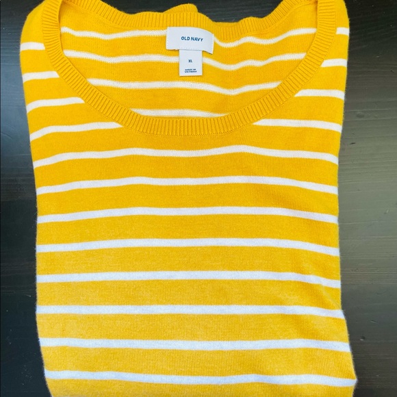 OLD NAVY Women’s Mustard/Yellow Lightweight Pullover Sweater (Size XL) - Picture 11 of 12